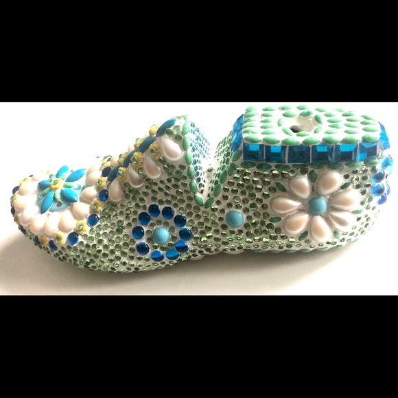 art objects - Picture 9 of 16